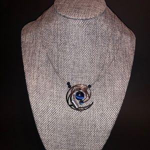 NWT Sale❤️Christopher Poly 3 dimensional necklace